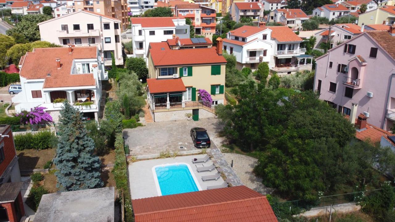 Villa Lux Nina With Six Bedrooms, Private Pool, Sauna ซาดาร์ ภายนอก รูปภาพ