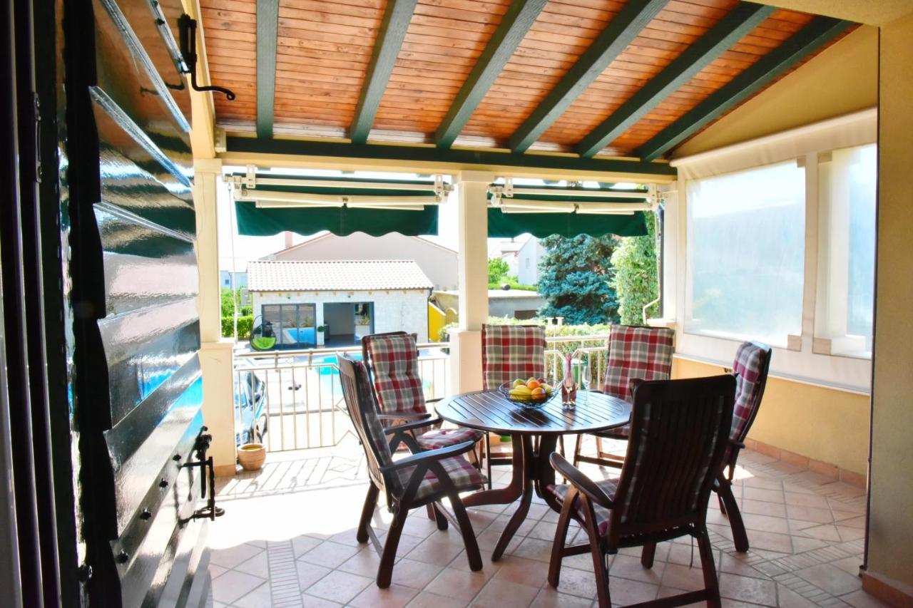 Villa Lux Nina With Six Bedrooms, Private Pool, Sauna ซาดาร์ ภายนอก รูปภาพ