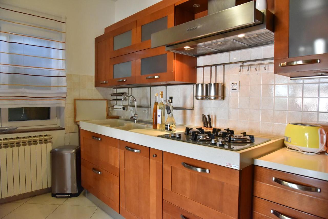 Villa Lux Nina With Six Bedrooms, Private Pool, Sauna ซาดาร์ ภายนอก รูปภาพ