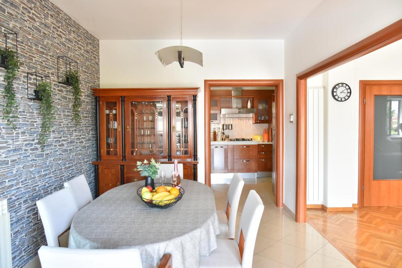 Villa Lux Nina With Six Bedrooms, Private Pool, Sauna ซาดาร์ ภายนอก รูปภาพ